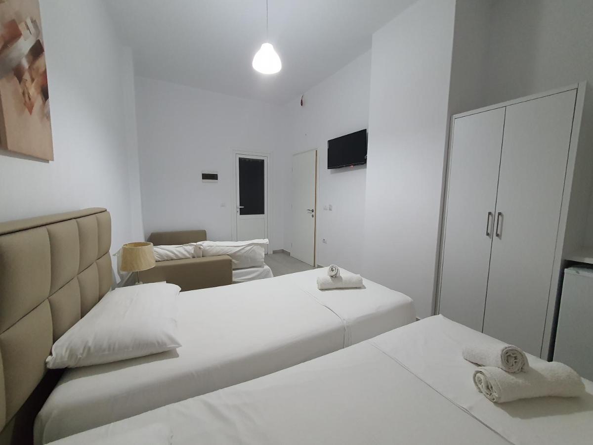 Gusto Di Casa Hotell Sarandë Eksteriør bilde