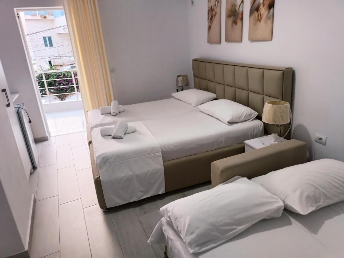 Gusto Di Casa Hotell Sarandë Eksteriør bilde